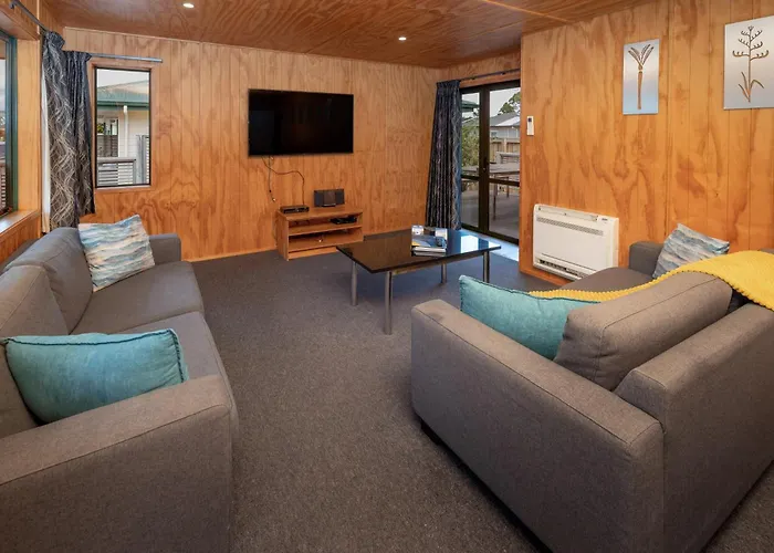 Motueka Top 10 Holiday Park
